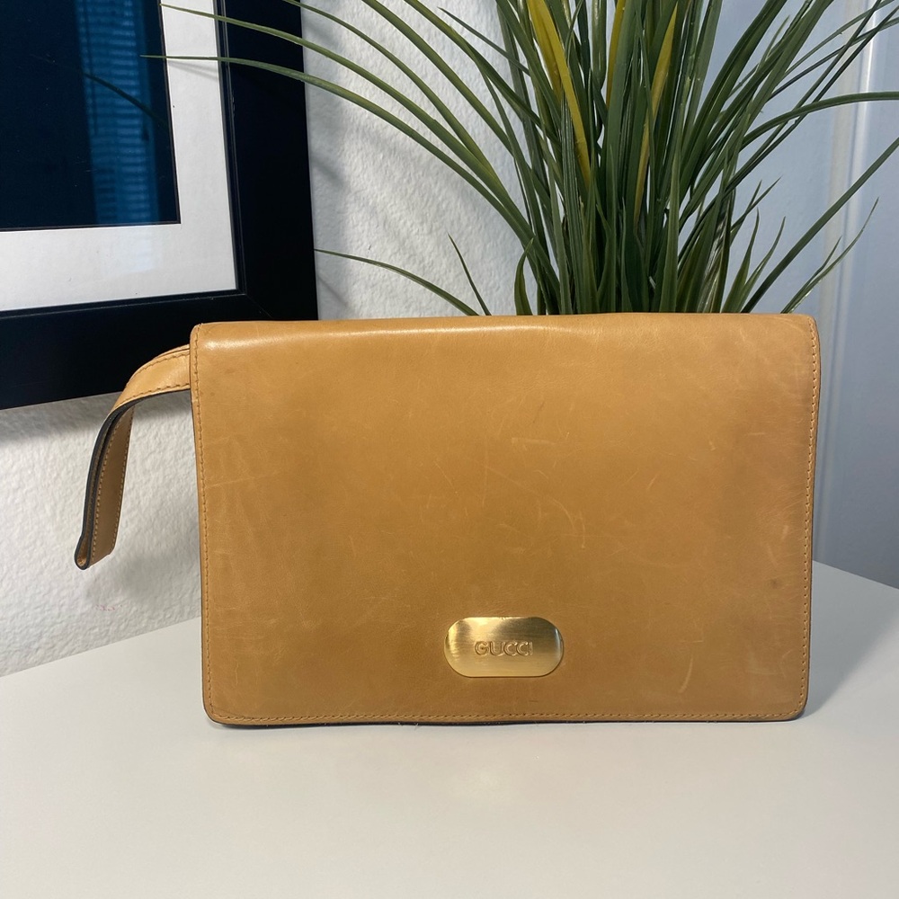 Vintage 1970’s RARE GUCCI Leather Wristlet/Clutch